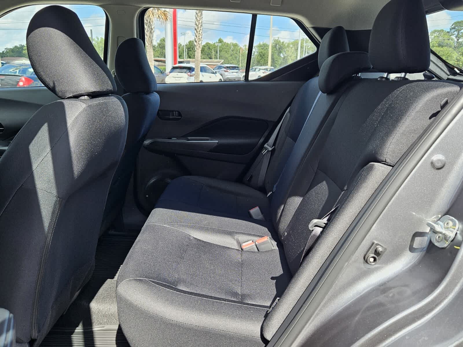 2025 Nissan Kicks Play S photo 3