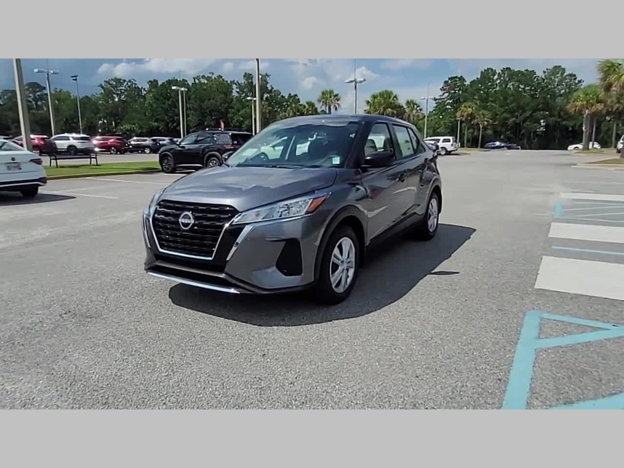 2025 Nissan KICKS PLAY Base - Photo 21