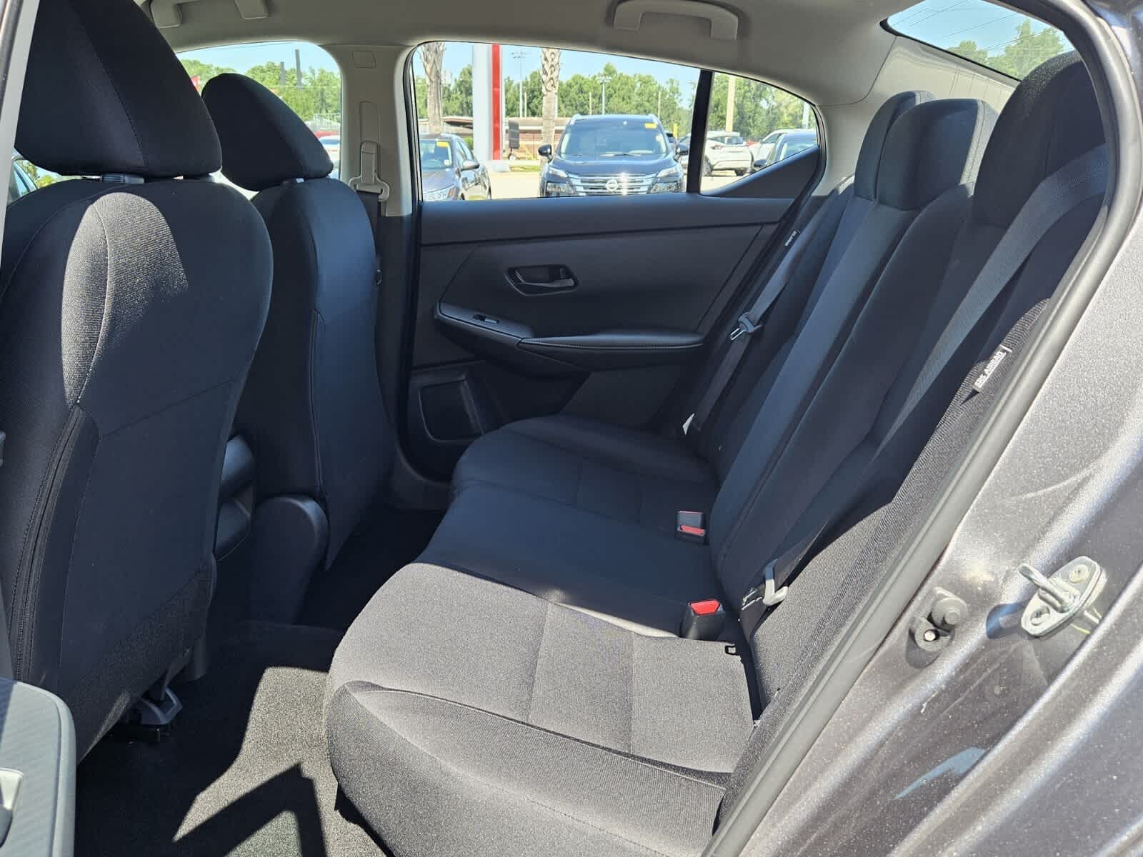 2025 Nissan Sentra S photo 4