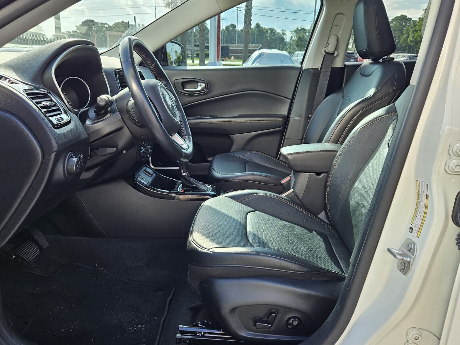2021 Jeep Compass Limited photo 3