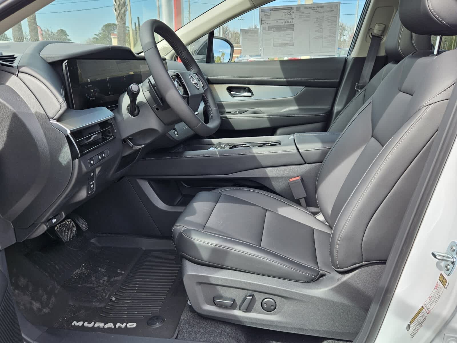 2025 Nissan Murano SL photo 2