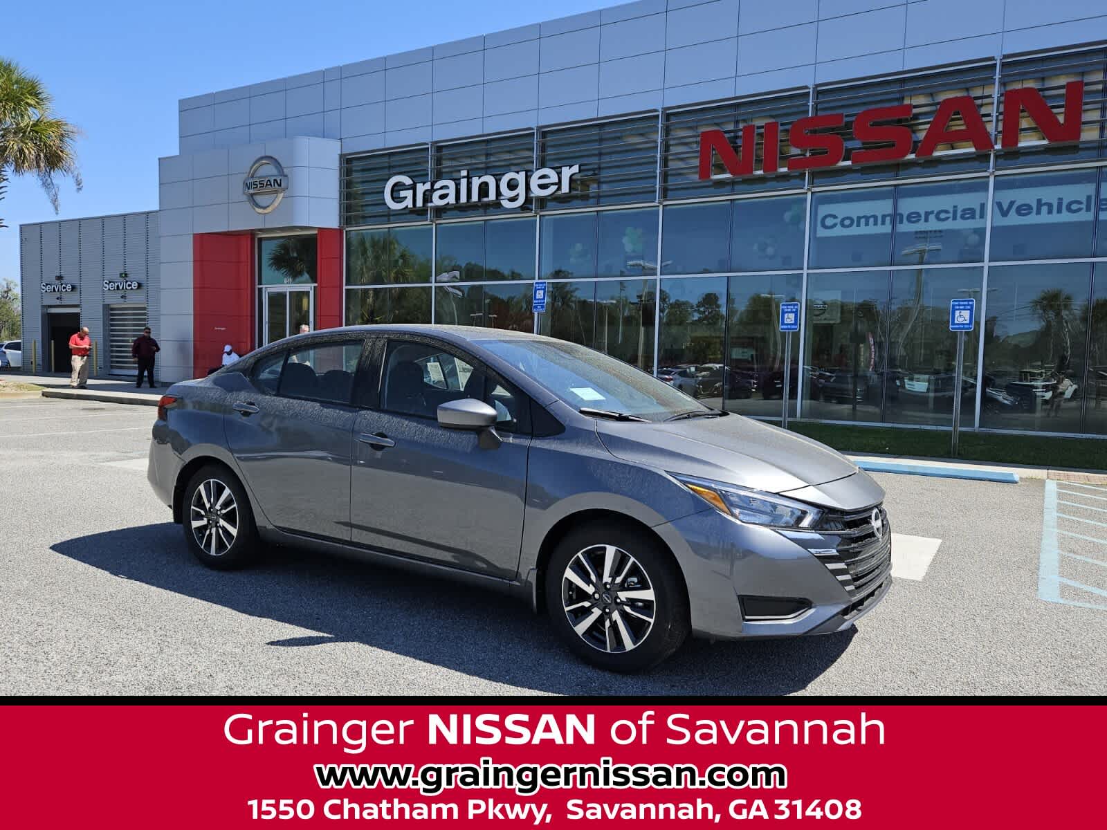 2025 Nissan Versa 1.6 SV CVT's photo
