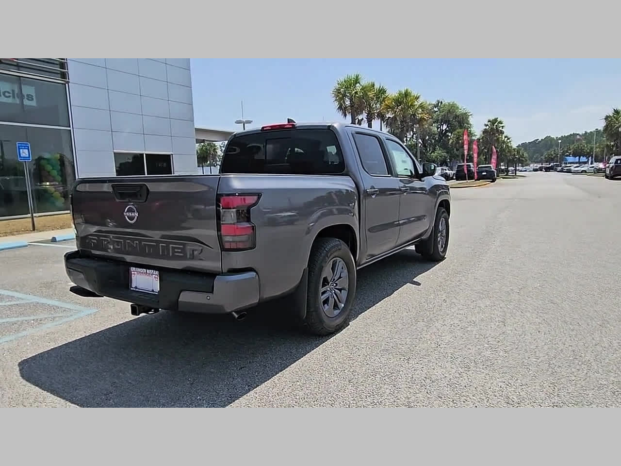 2026 Nissan Frontier SV - Photo 31