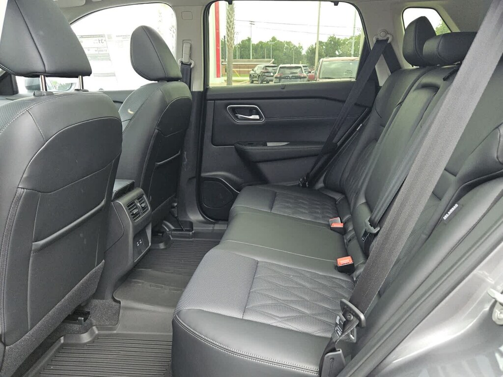 New 2026 Nissan Rogue Platinum SUV