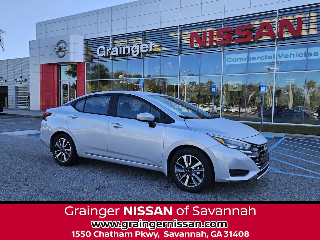 New 2025 Nissan Versa 1.6 SV Sedan