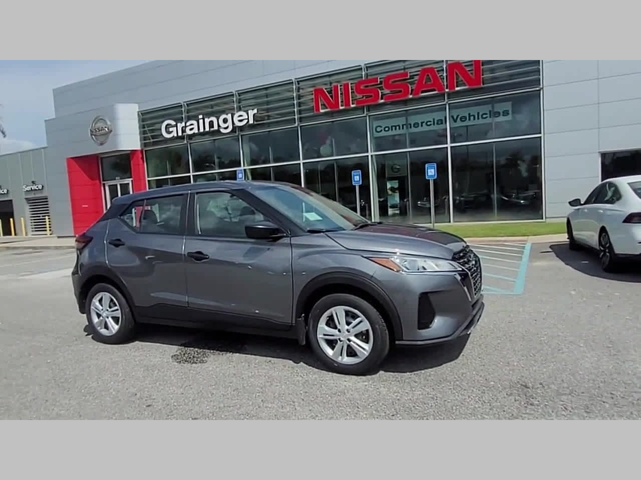 2025 Nissan KICKS PLAY Base - Photo 37