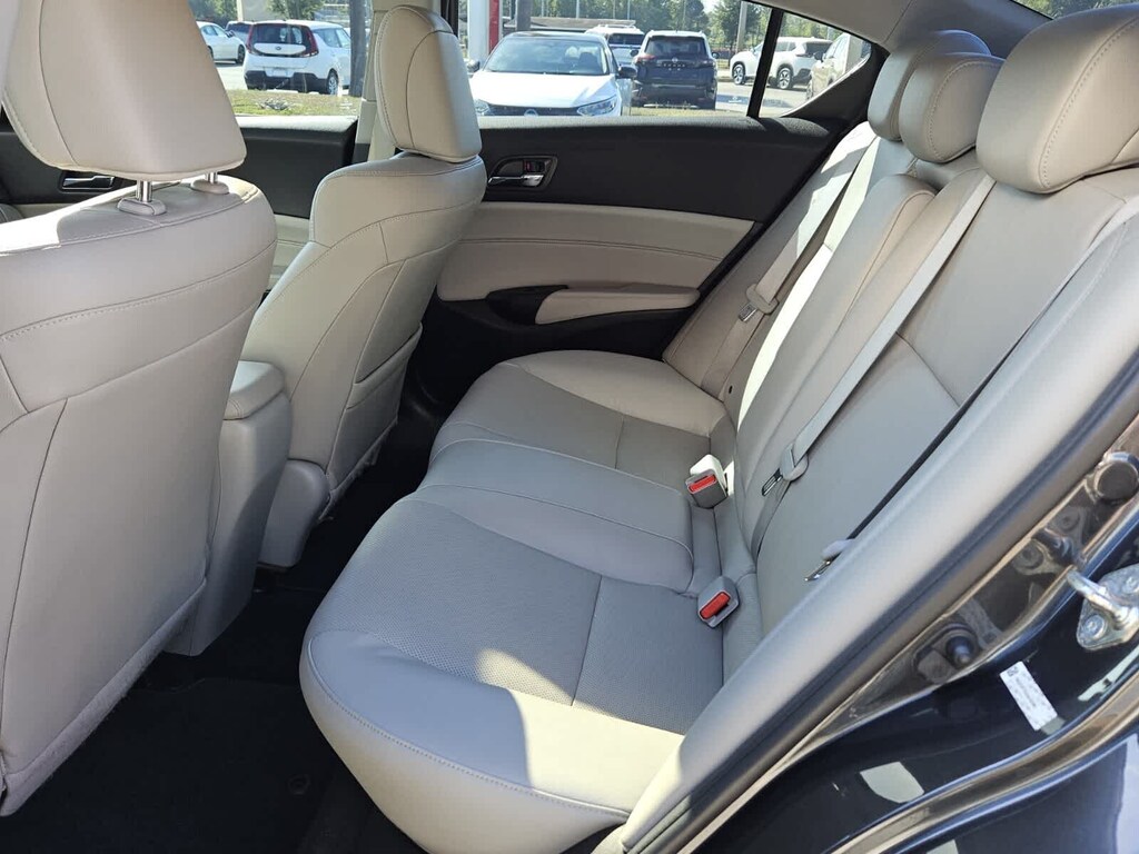 Used 2016 Acura ILX 2.4L w/Technology Plus Package (A8) Sedan