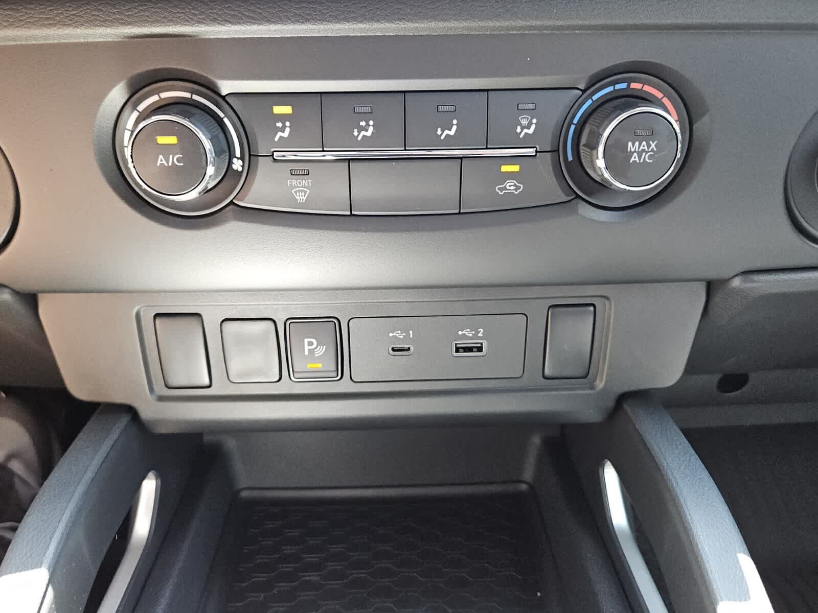 2026 Nissan Frontier SV - Photo 10