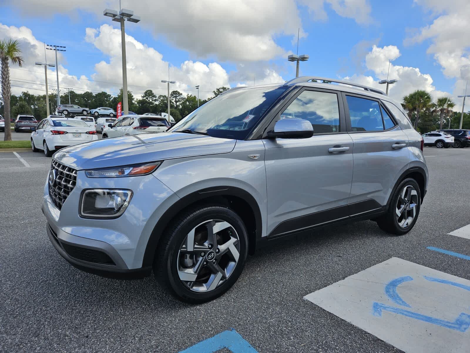 Used 2021 Hyundai Venue SEL with VIN KMHRC8A33MU075064 for sale in Savannah, GA