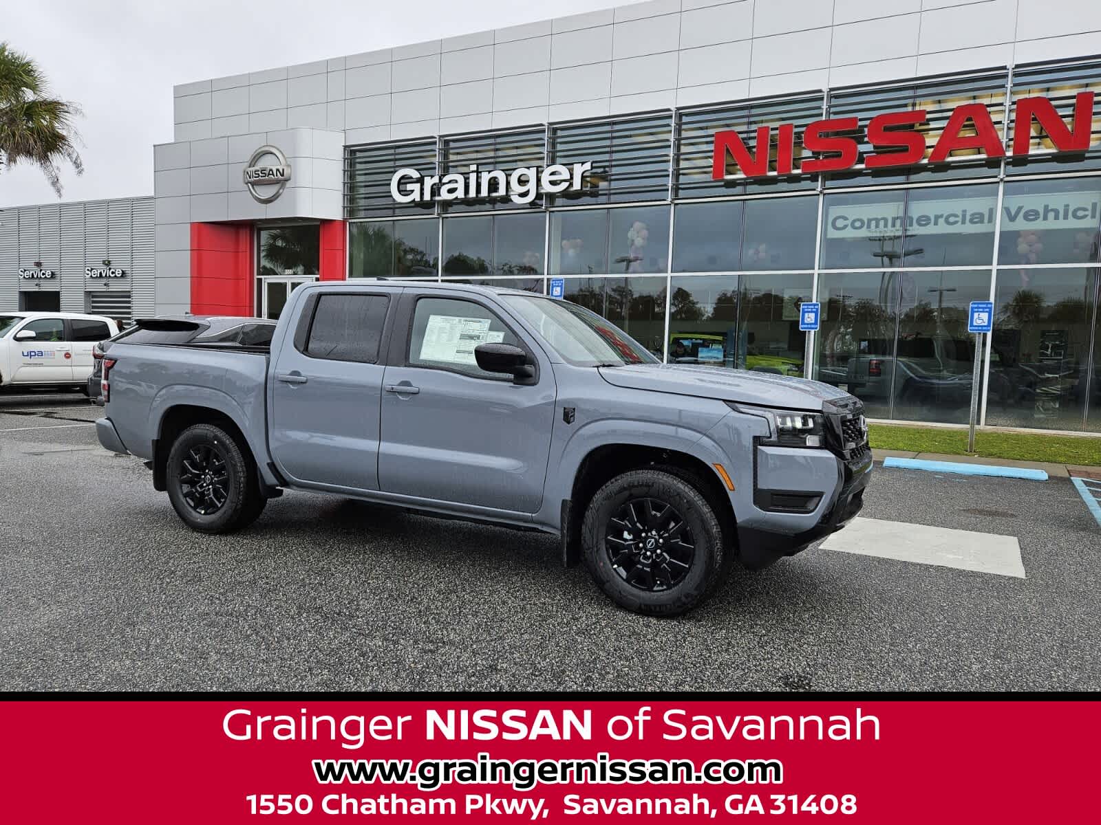2026 Nissan Frontier SV's photo