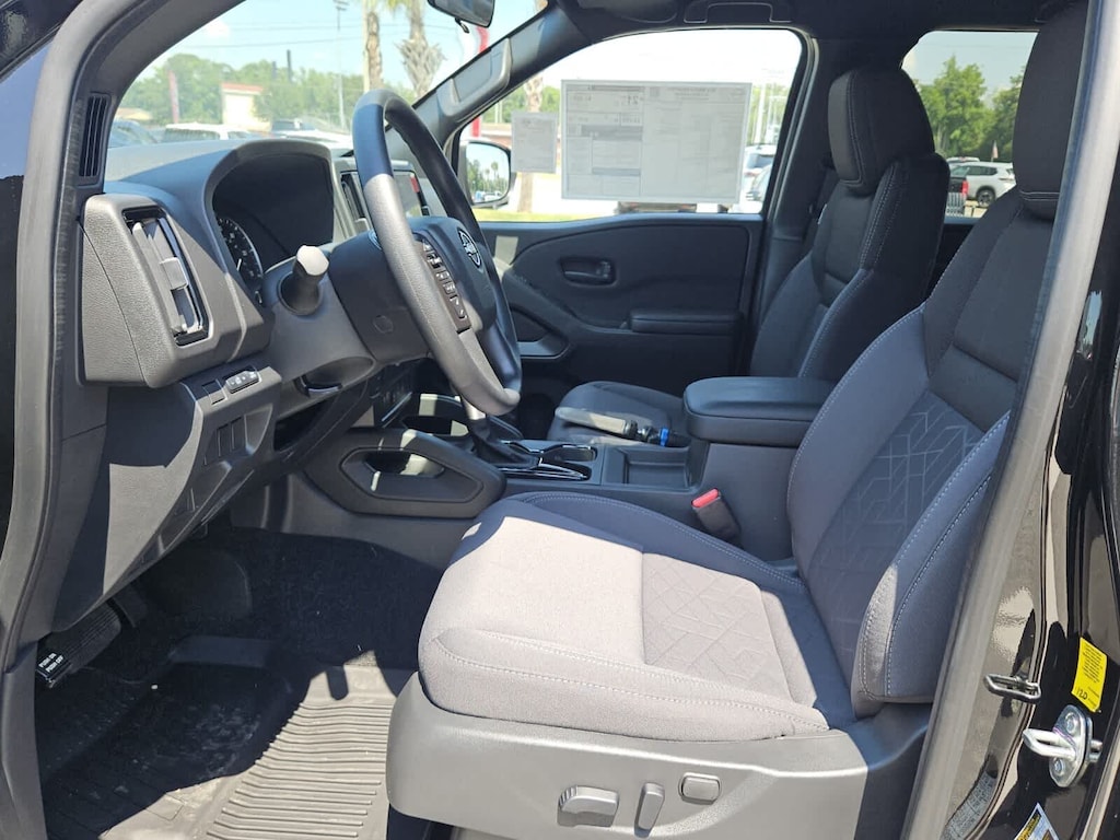 New 2026 Nissan Frontier SV Truck Crew Cab