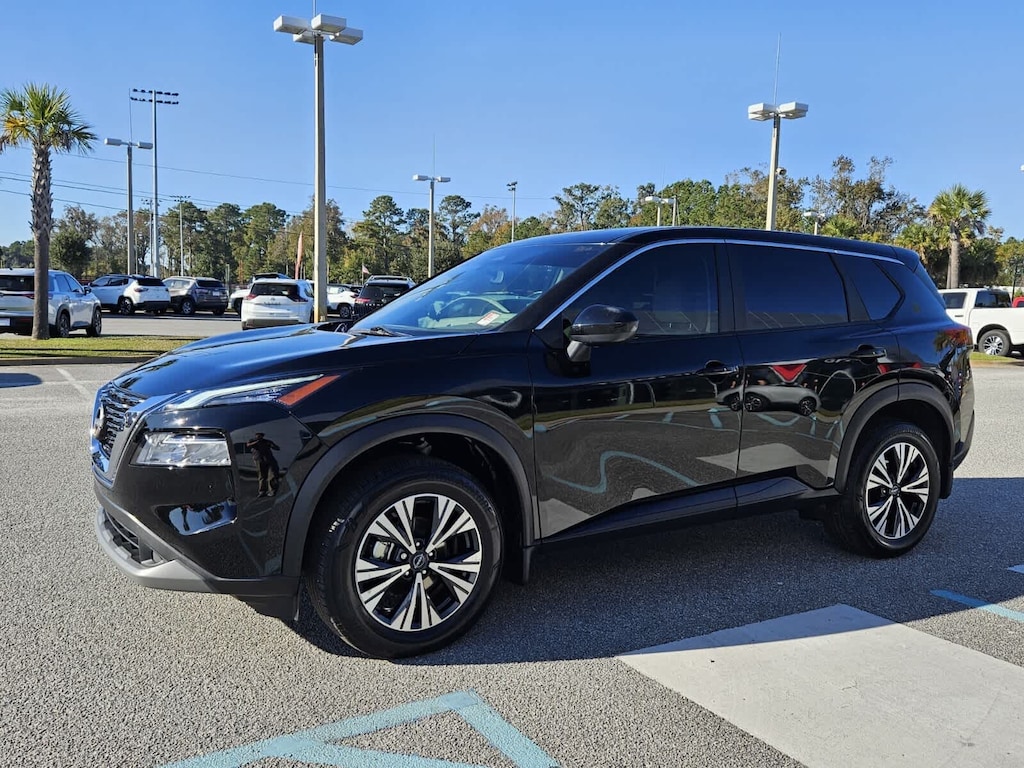 Used 2023 Nissan Rogue SV SUV
