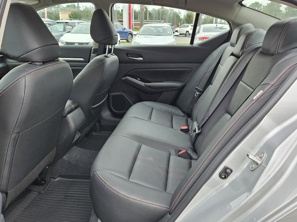 New 2025 Nissan Altima SR Sedan