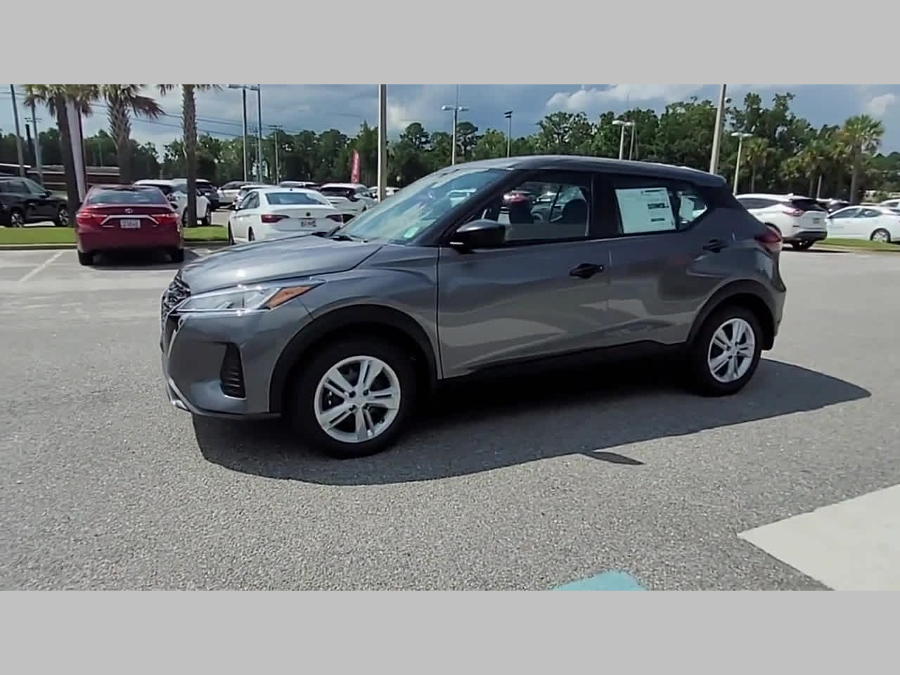 2025 Nissan KICKS PLAY Base - Photo 24