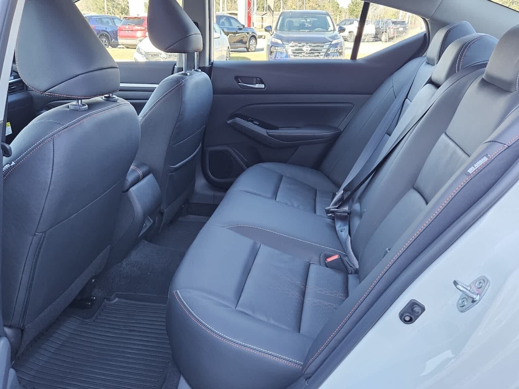 New 2025 Nissan Altima SR Sedan