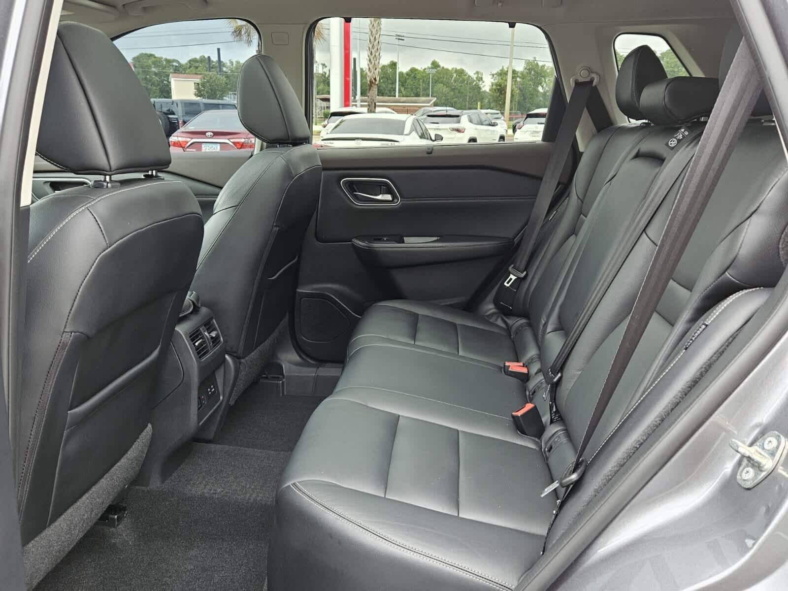 2021 Nissan Rogue SL photo 4