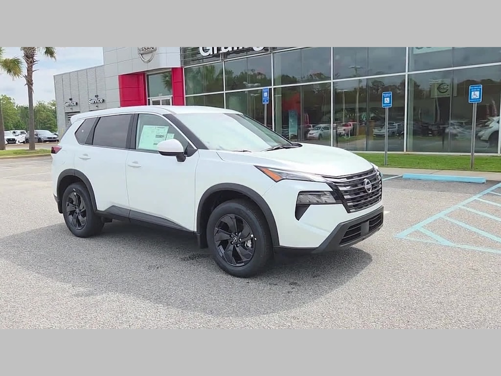Used 2026 Nissan Rogue SV SUV