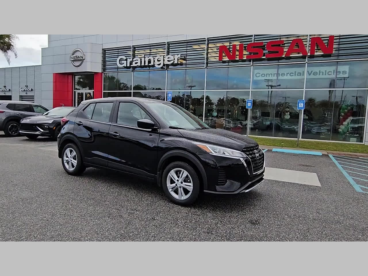 2025 Nissan KICKS PLAY Base - Photo 16