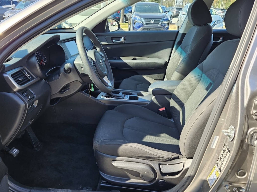 Used 2018 Kia Optima LX Sedan