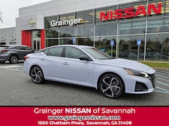 2025 Nissan Altima SR Sedan