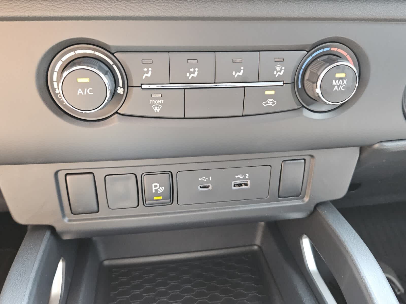 2026 Nissan Frontier SV - Photo 10