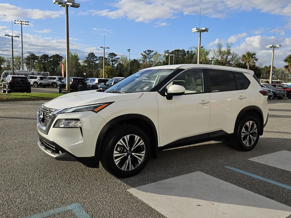 Used 2023 Nissan Rogue SV SUV