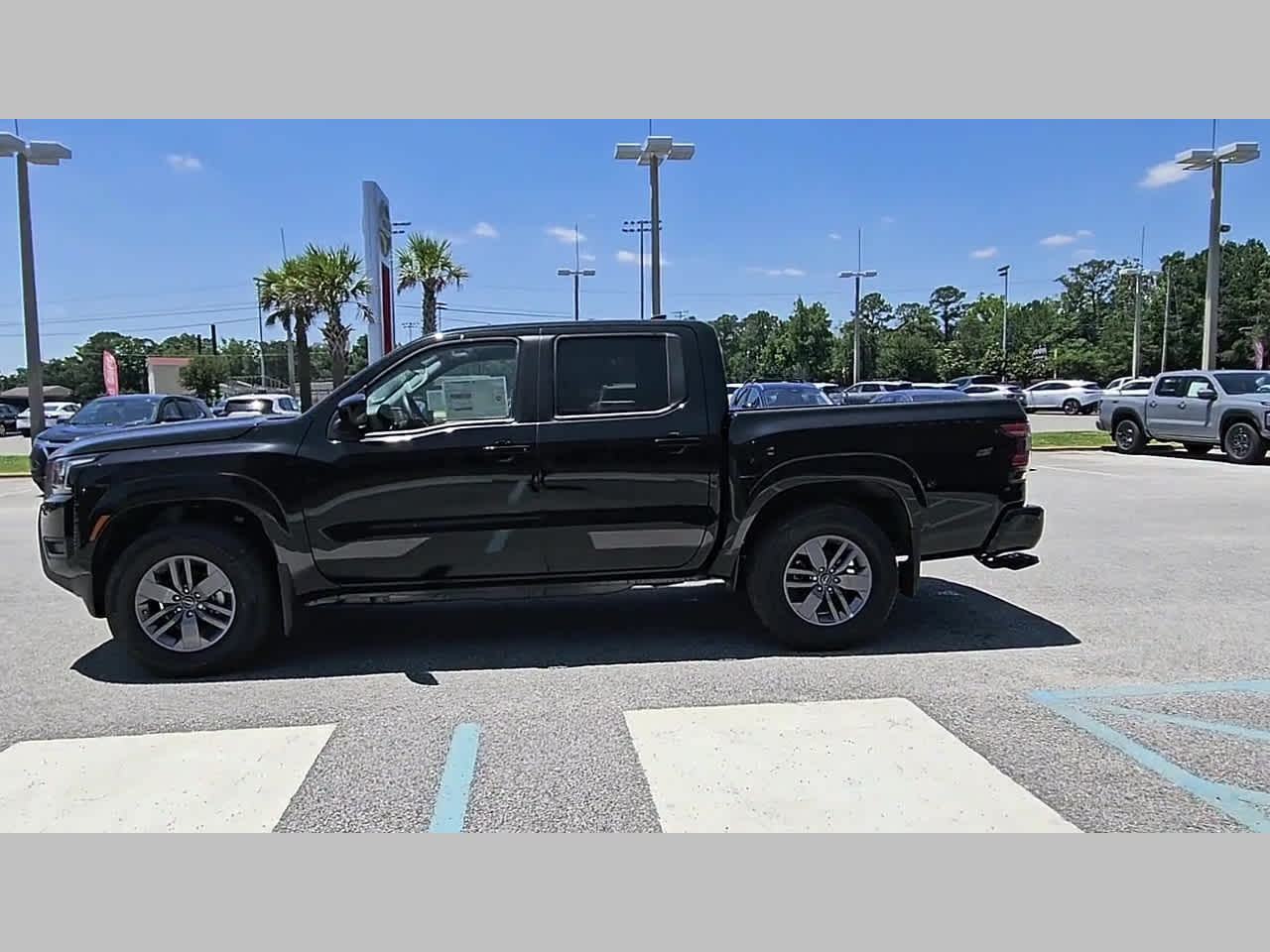 2026 Nissan Frontier SV - Photo 24