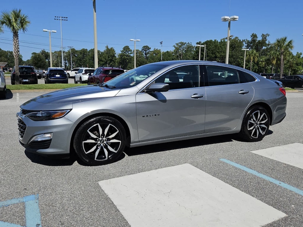 Used 2024 Chevrolet Malibu RS Sedan