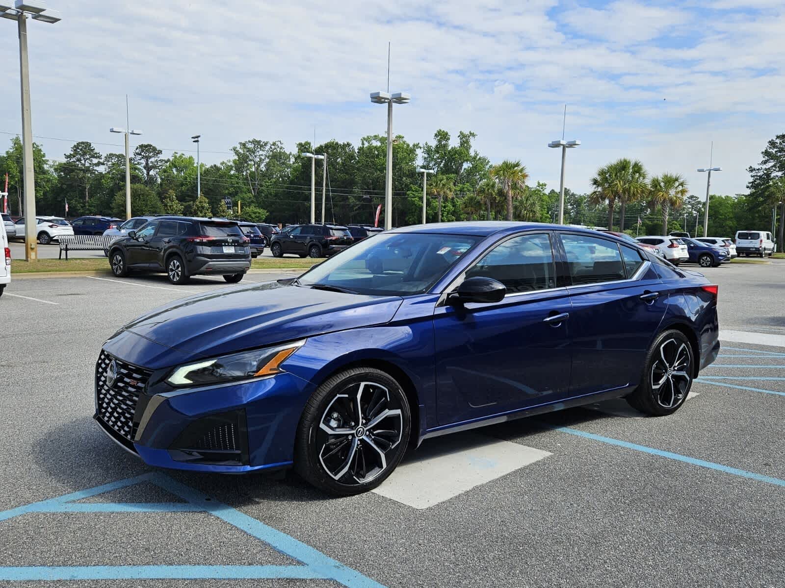 Used 2024 Nissan Altima SR with VIN 1N4BL4CV0RN357179 for sale in Savannah, GA