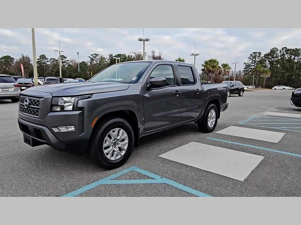 2024 Nissan Frontier SV - Photo 22