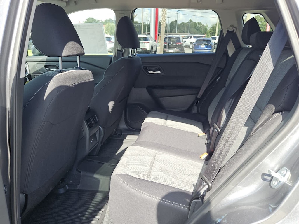 New 2026 Nissan Rogue SV SUV