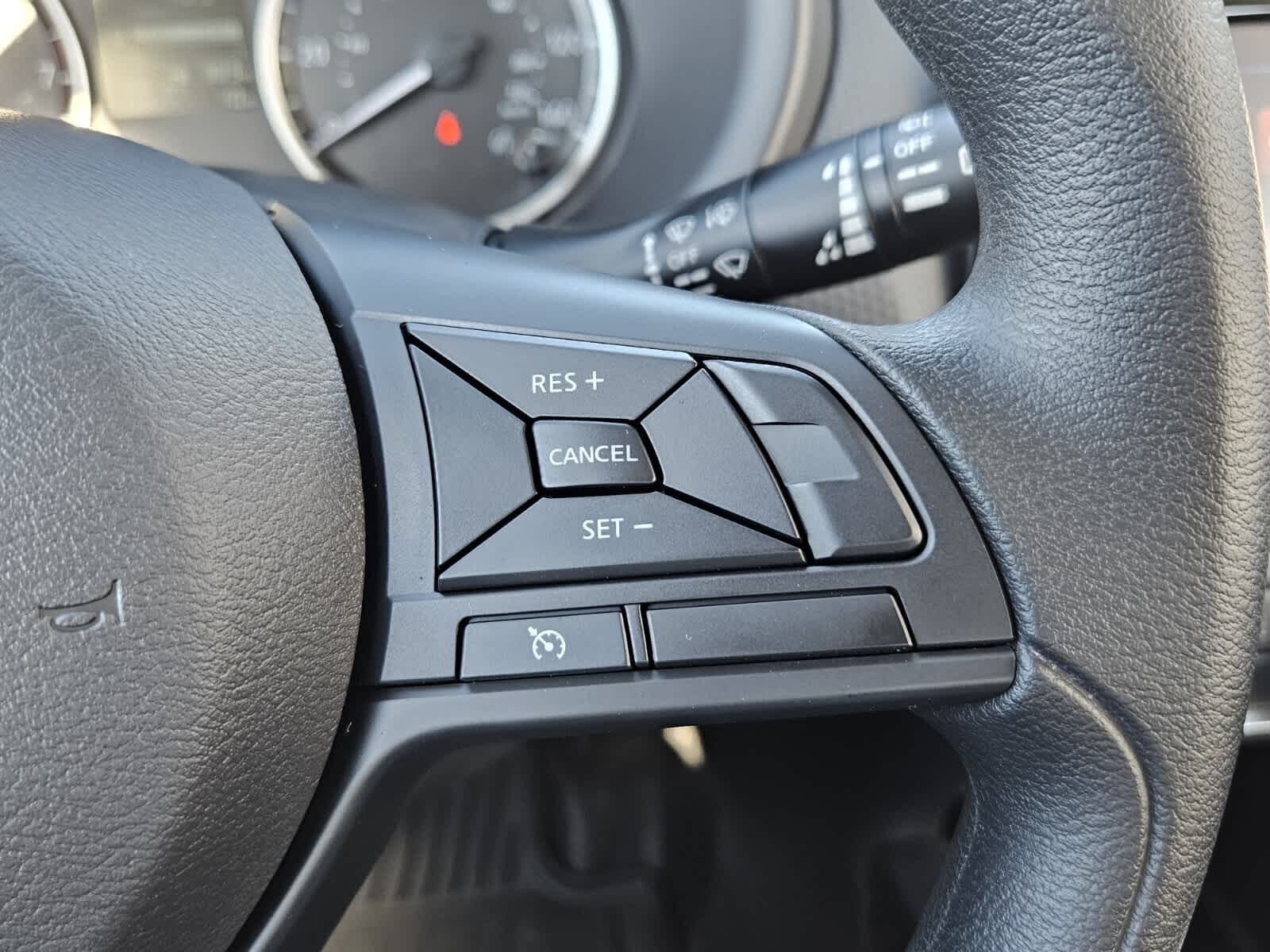 2025 Nissan KICKS PLAY Base - Photo 13