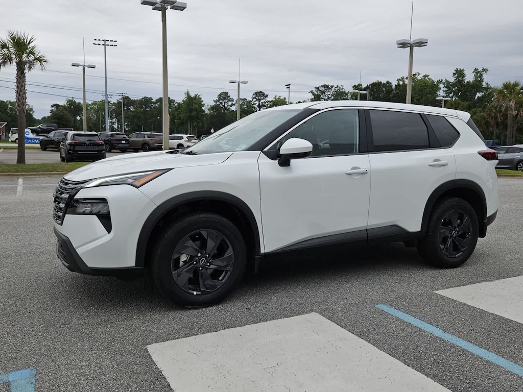 New 2026 Nissan Rogue SV SUV
