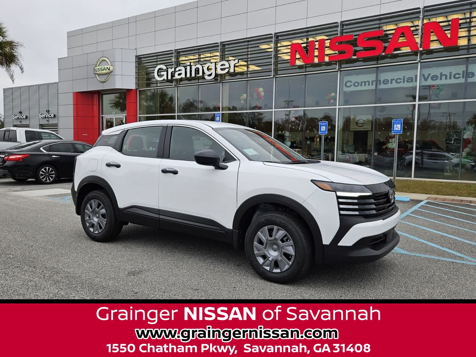 2026 Nissan KICKS S's photo