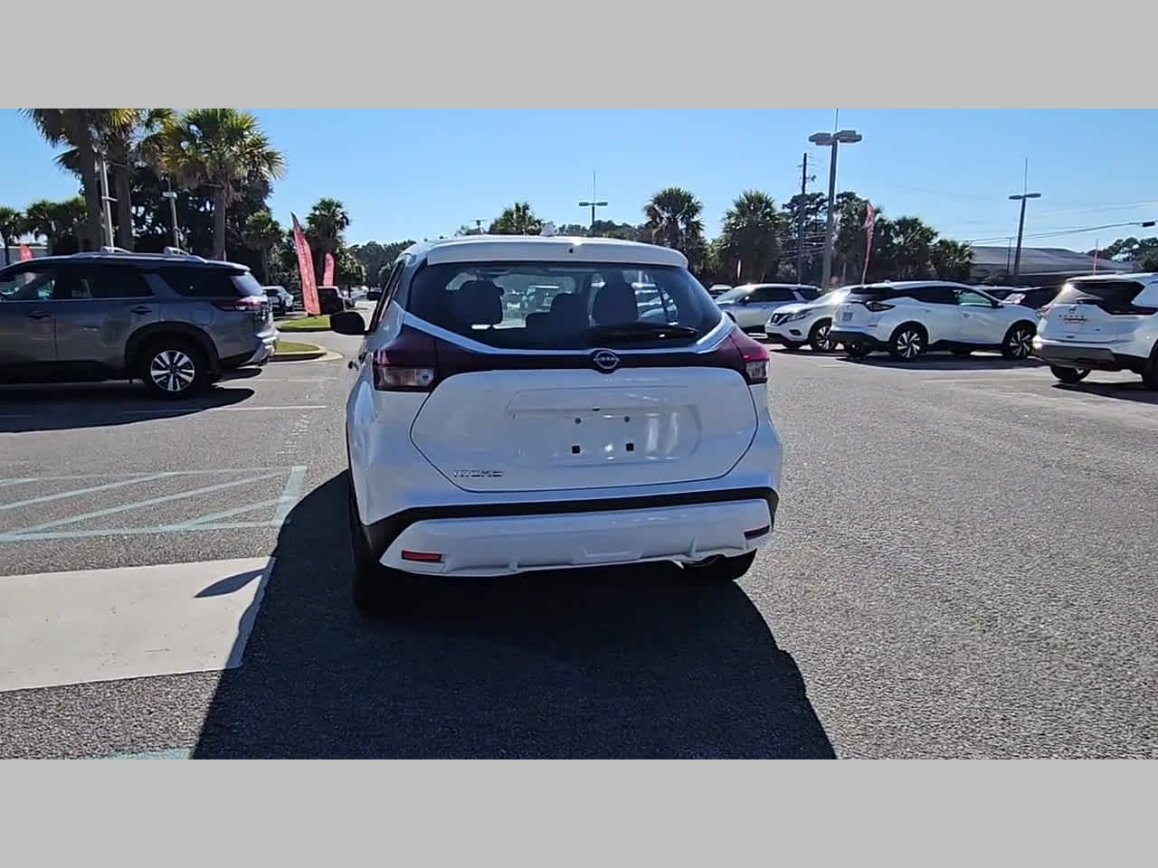 2025 Nissan KICKS PLAY Base - Photo 28