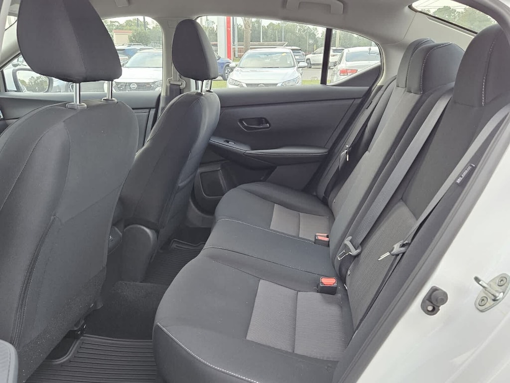 New 2025 Nissan Sentra SV Sedan