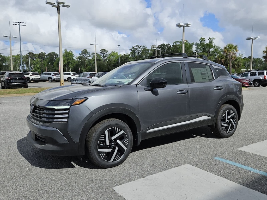 New 2026 Nissan Kicks SV SUV