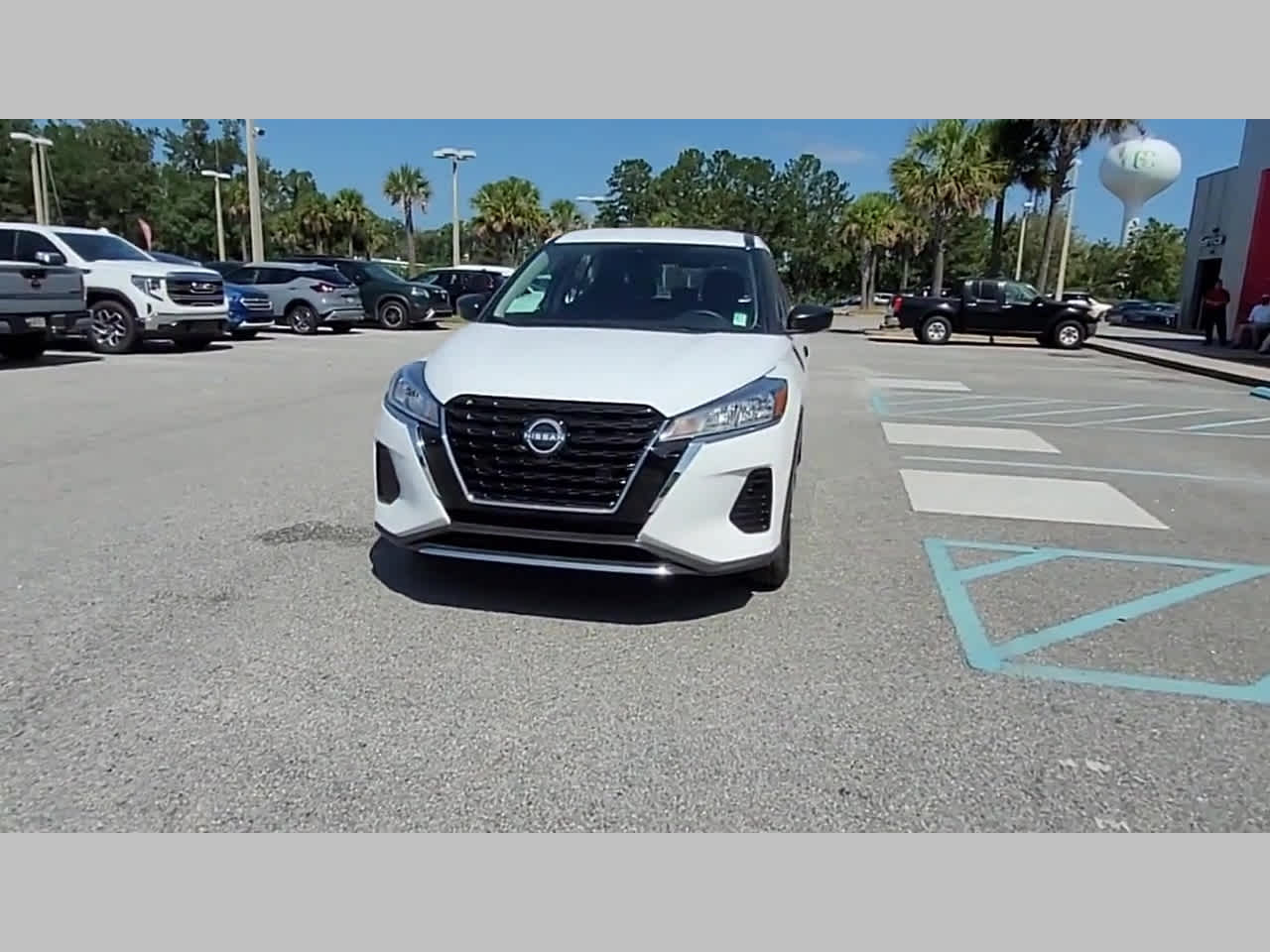 2025 Nissan KICKS PLAY Base - Photo 18