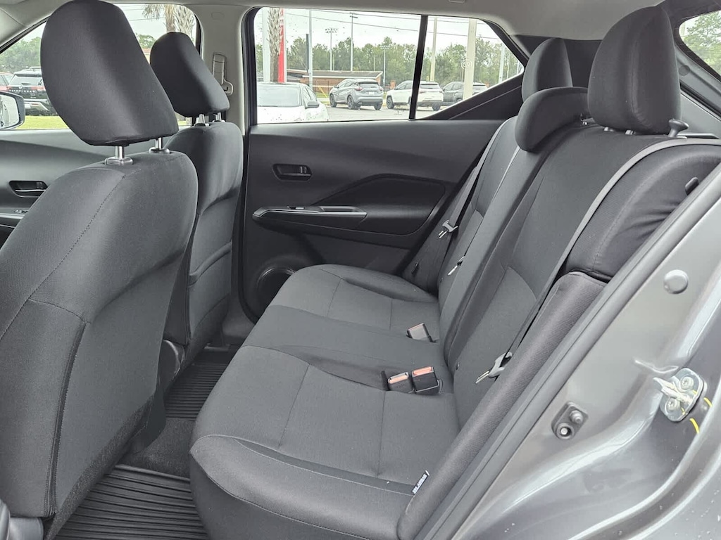 New 2025 Nissan Kicks Play S SUV