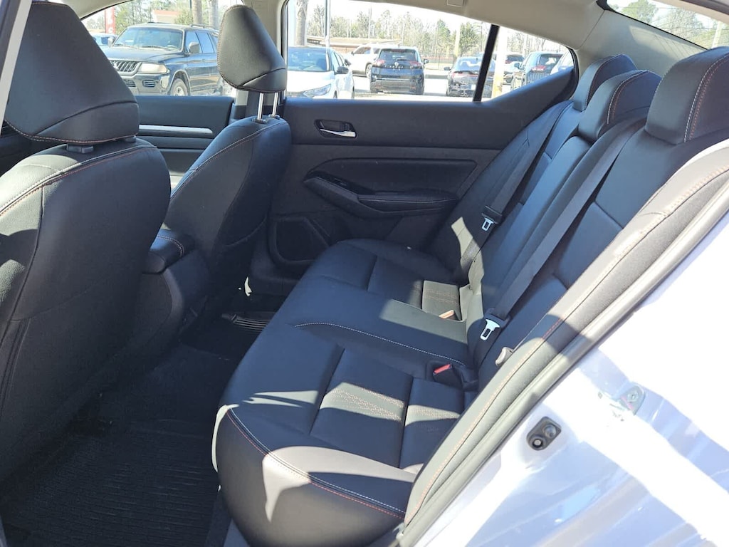 New 2025 Nissan Altima SR Sedan