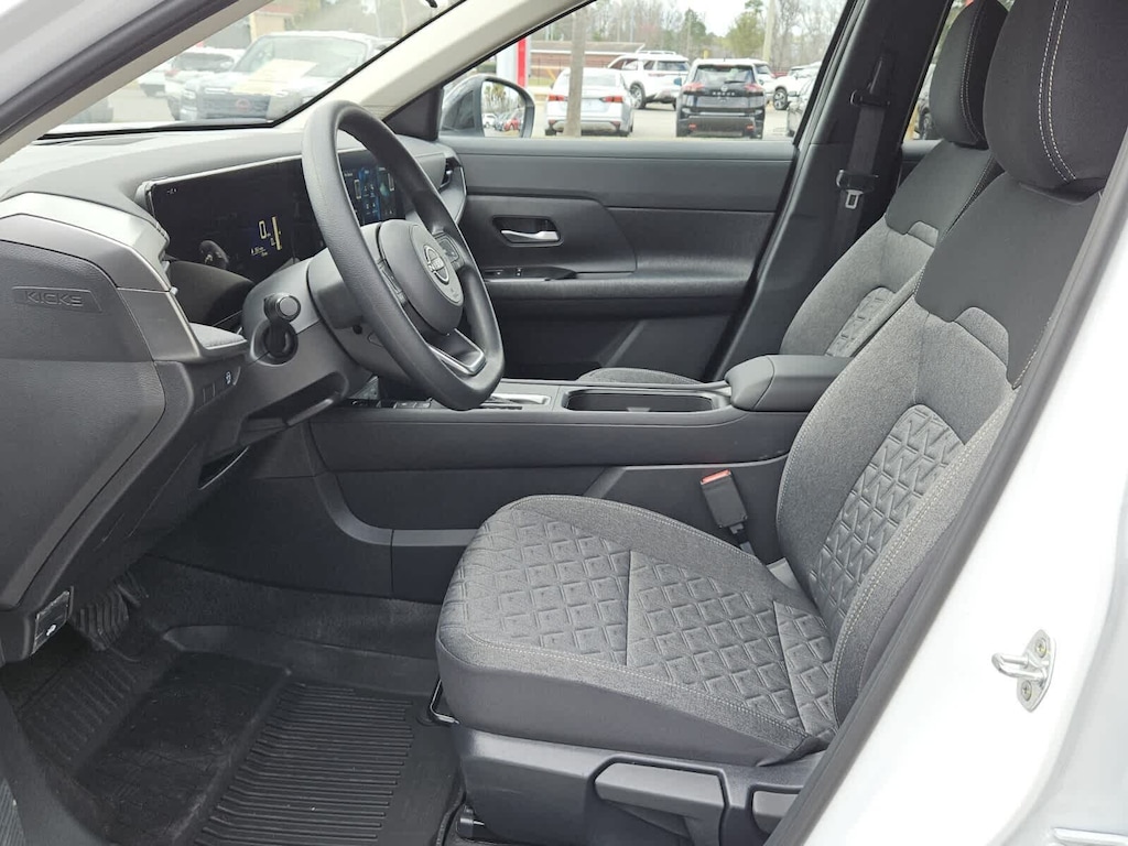 New 2026 Nissan Kicks SV SUV