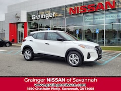 2025 Nissan Kicks Play S SUV