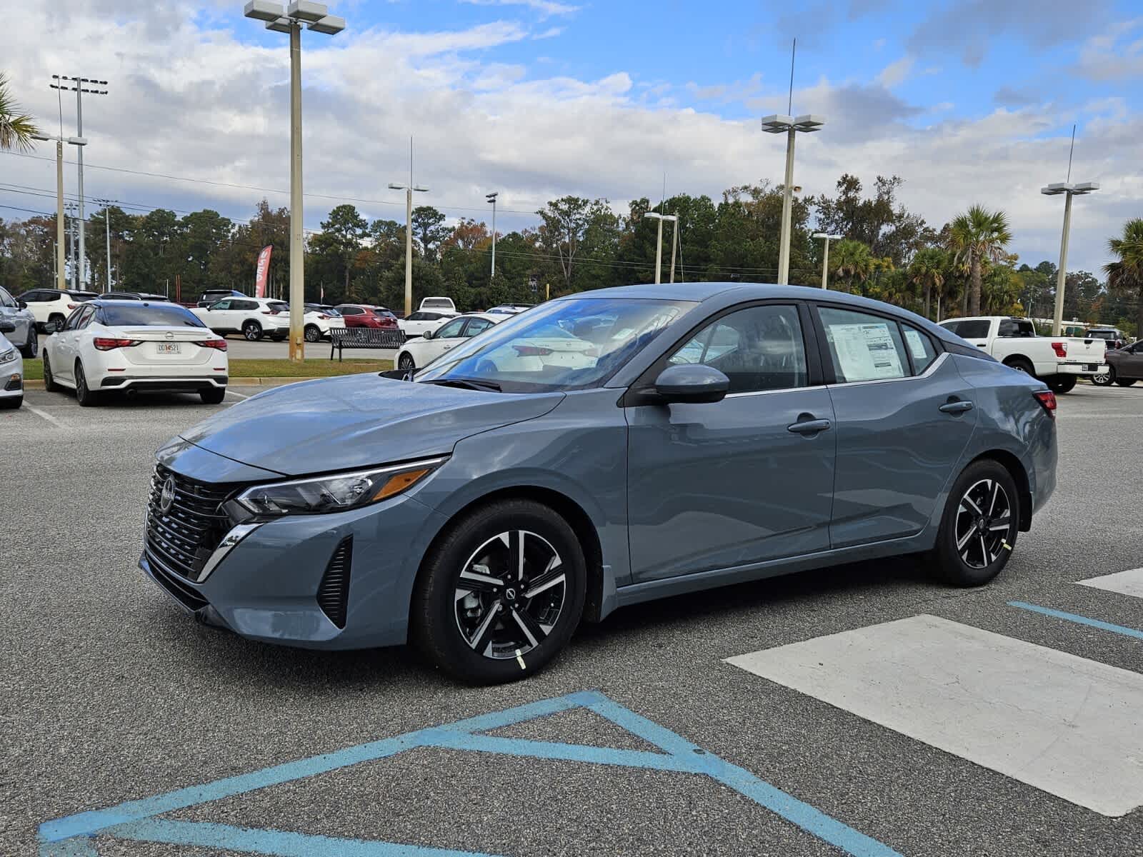 2025 Nissan Sentra SV photo 2