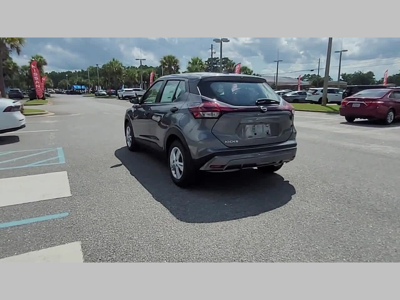 2025 Nissan KICKS PLAY Base - Photo 30