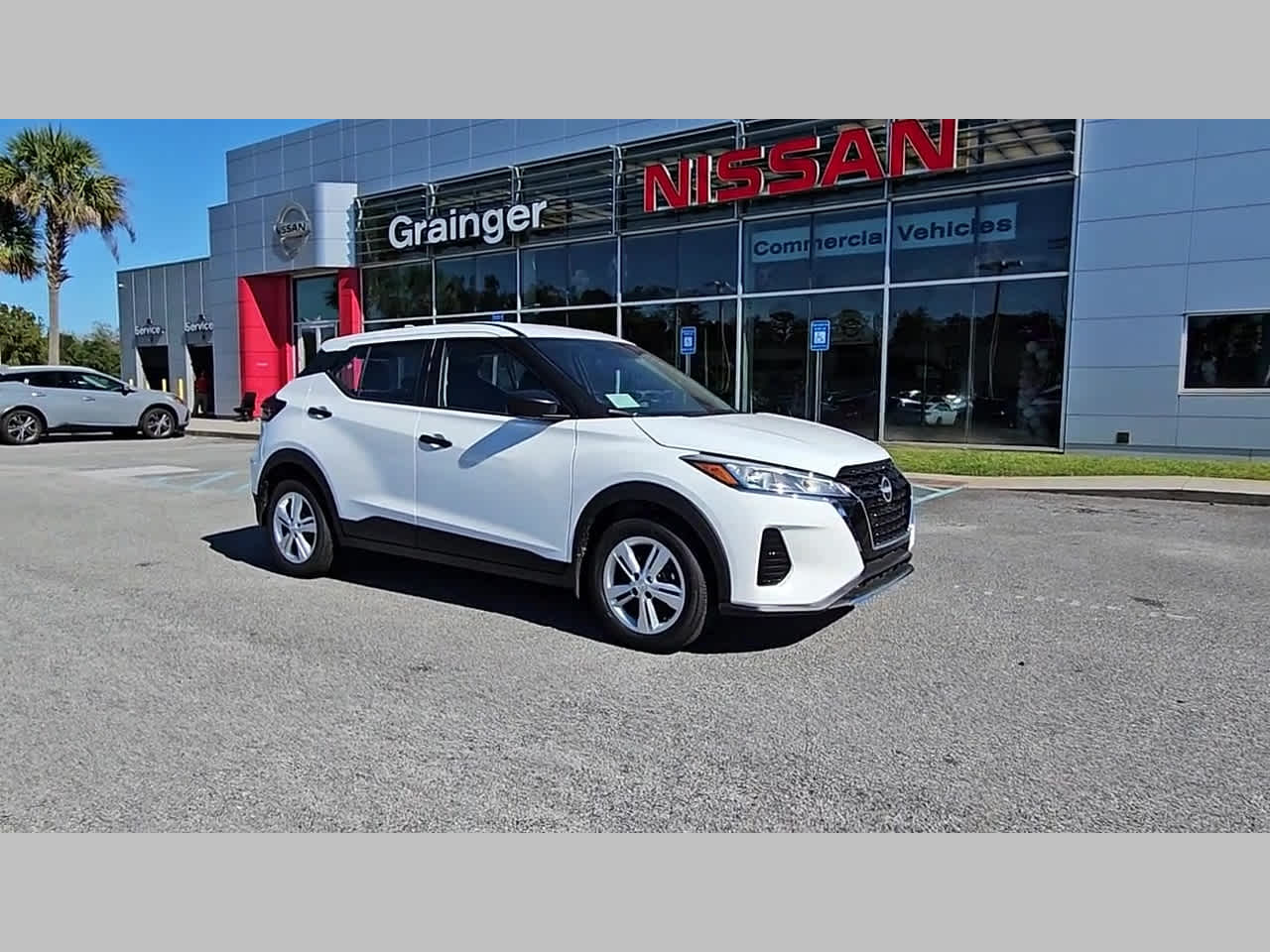 2025 Nissan KICKS PLAY Base - Photo 17