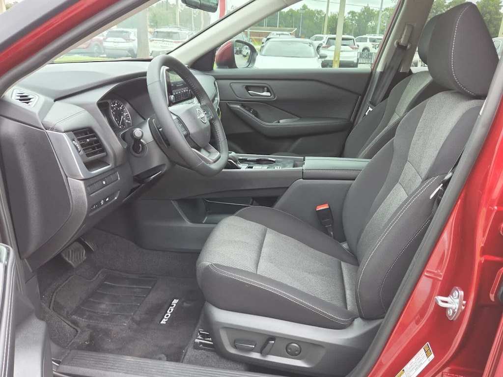 Used 2026 Nissan Rogue SV SUV