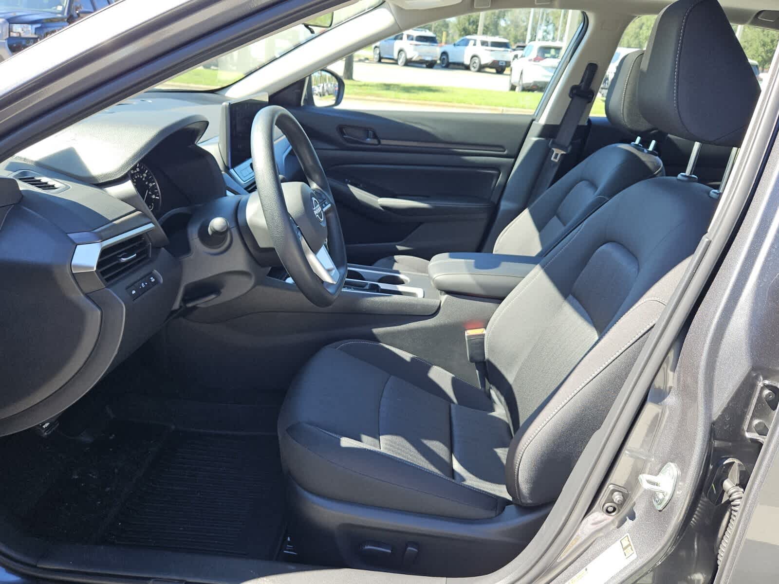 New 2026 Nissan Altima SV Sedan