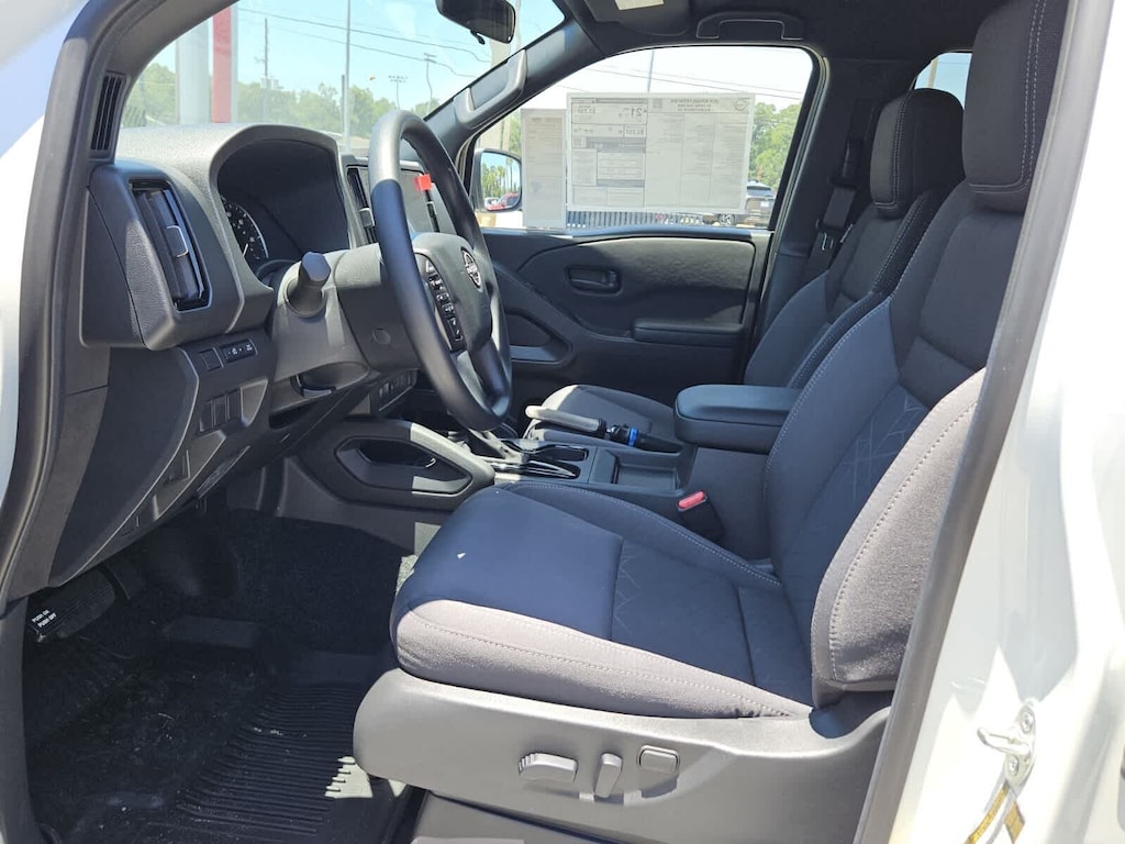 New 2026 Nissan Frontier SV Truck Crew Cab