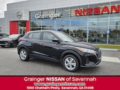 2025 Nissan Kicks Play S SUV