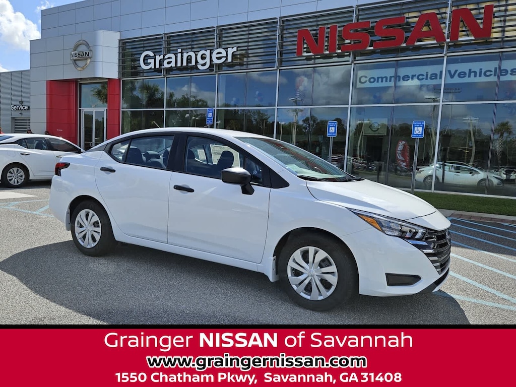 New 2025 Nissan Versa 1.6 S Sedan